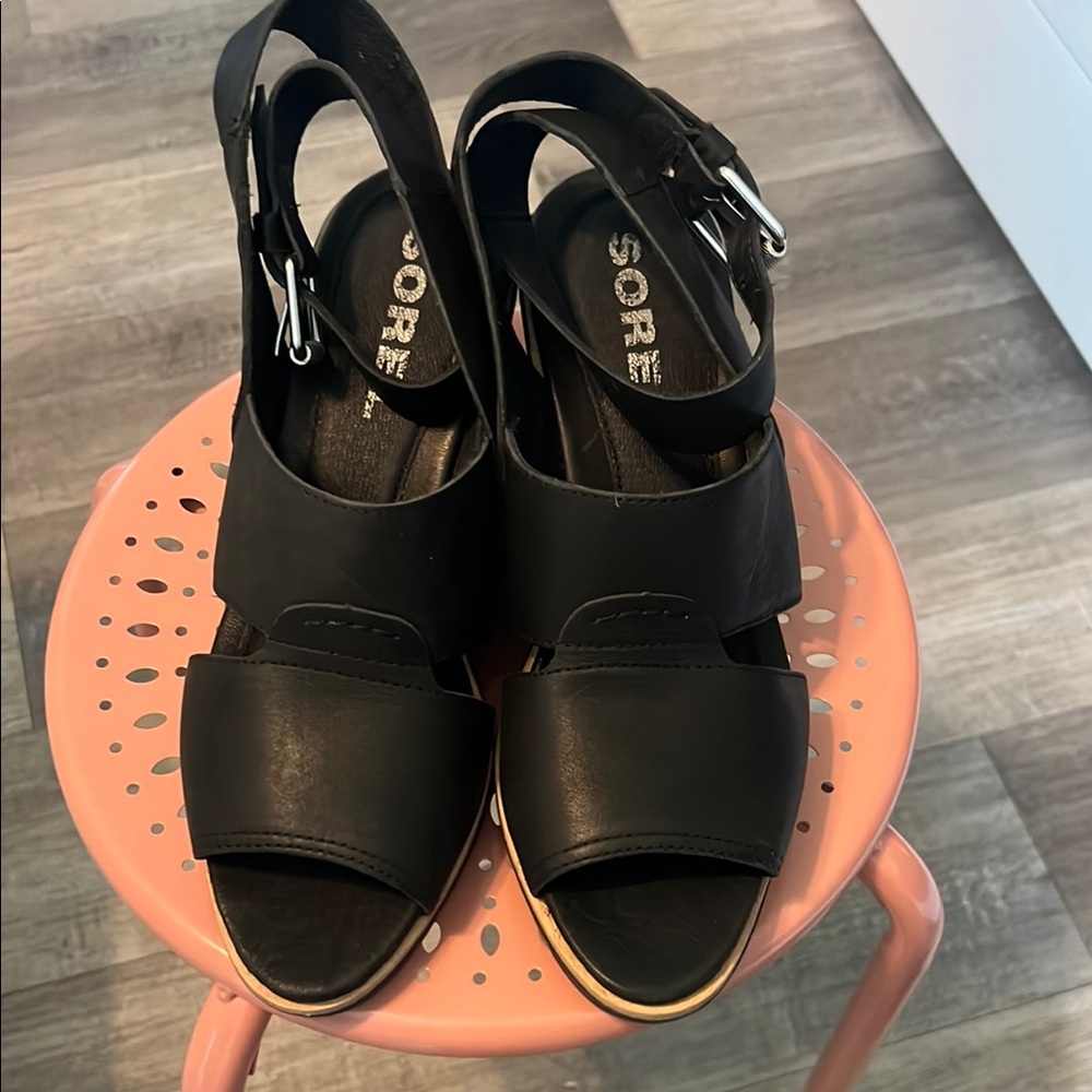 Sorel Black Sandals with ankle wrap